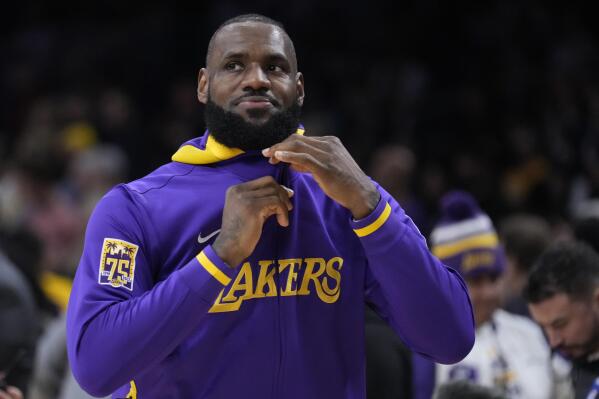 Lebron james sportswear sale